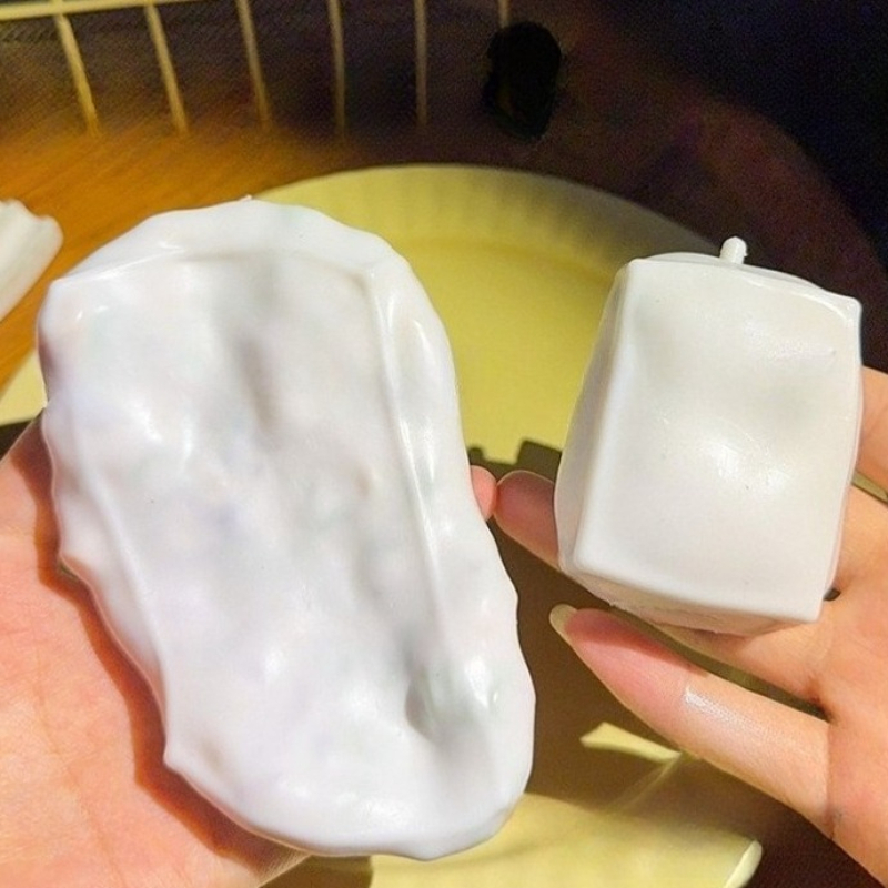 豆腐ストレスボール 形を変えられるノンバウンス カリカリクリ - Sensory Fidget Toys のレビューと価格