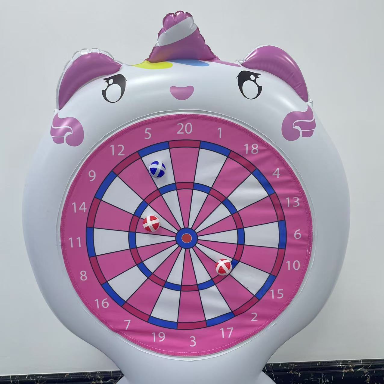 インフレータブルユニコーン投げゲームターゲット粘着ダーツ屋外 - Kids Toys And Games のレビューと価格
